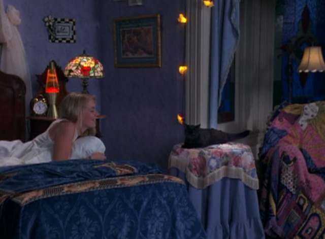 Sabrina the Teenage Witch - Pilot - real black cat Salem sitting by bed