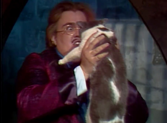 SCTV House of Cats - Dr. Tongue John Candy being attacked by gray and white cat Alicia
