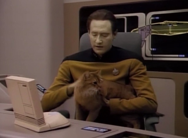 Star Trek: The Next Generation - Data's Day - Spot