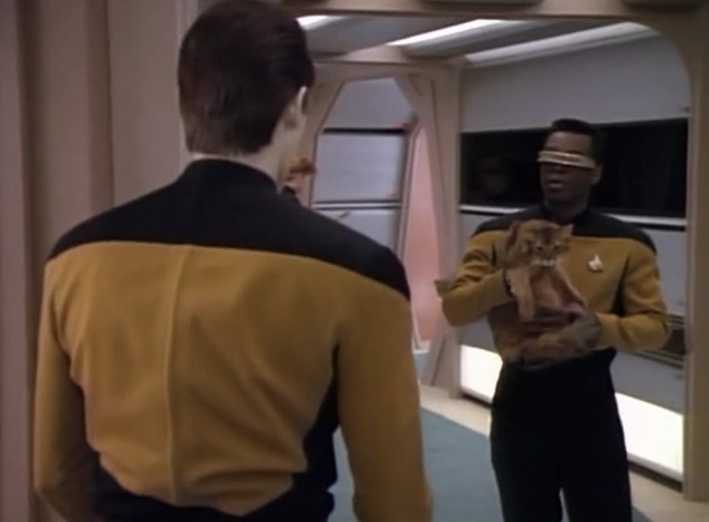 Star Trek: The Next Generation - In Theory - Geordi brings cat Spot to Data